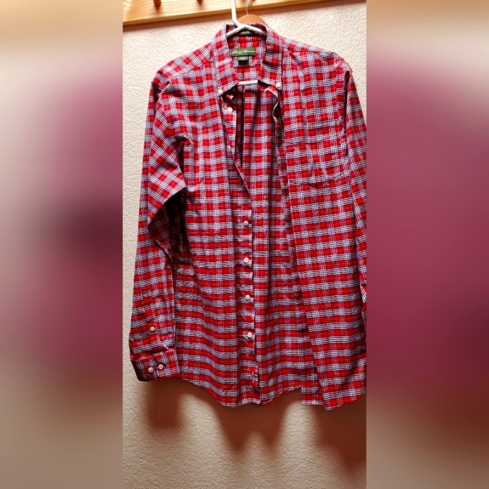 Eddie Bauer Wrinkle Resistant Relaxed Fit Orford Shirt - MT